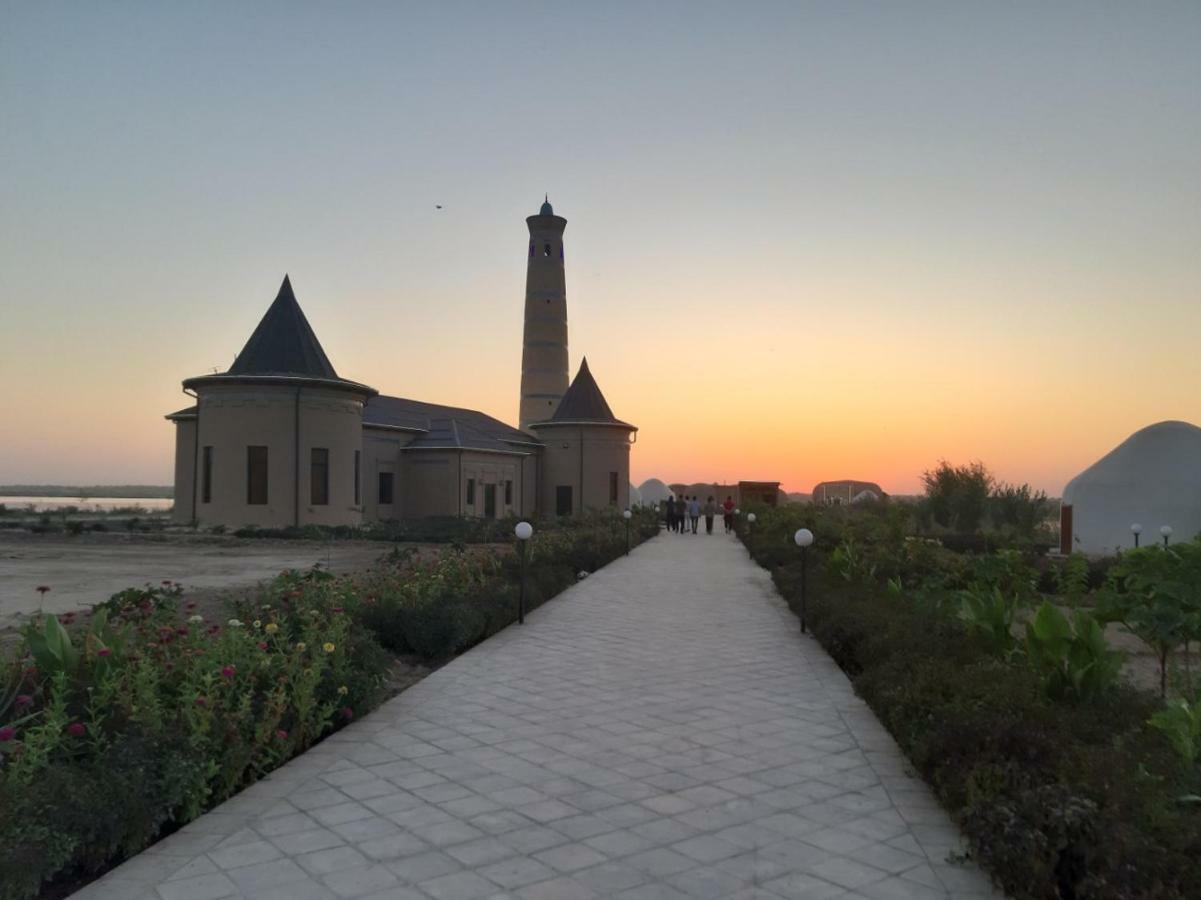 Khan Hotel Khiva Exterior photo